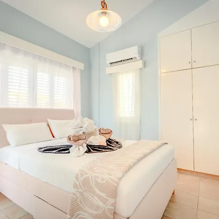 Natasa House Vakantiehuis Perivolia